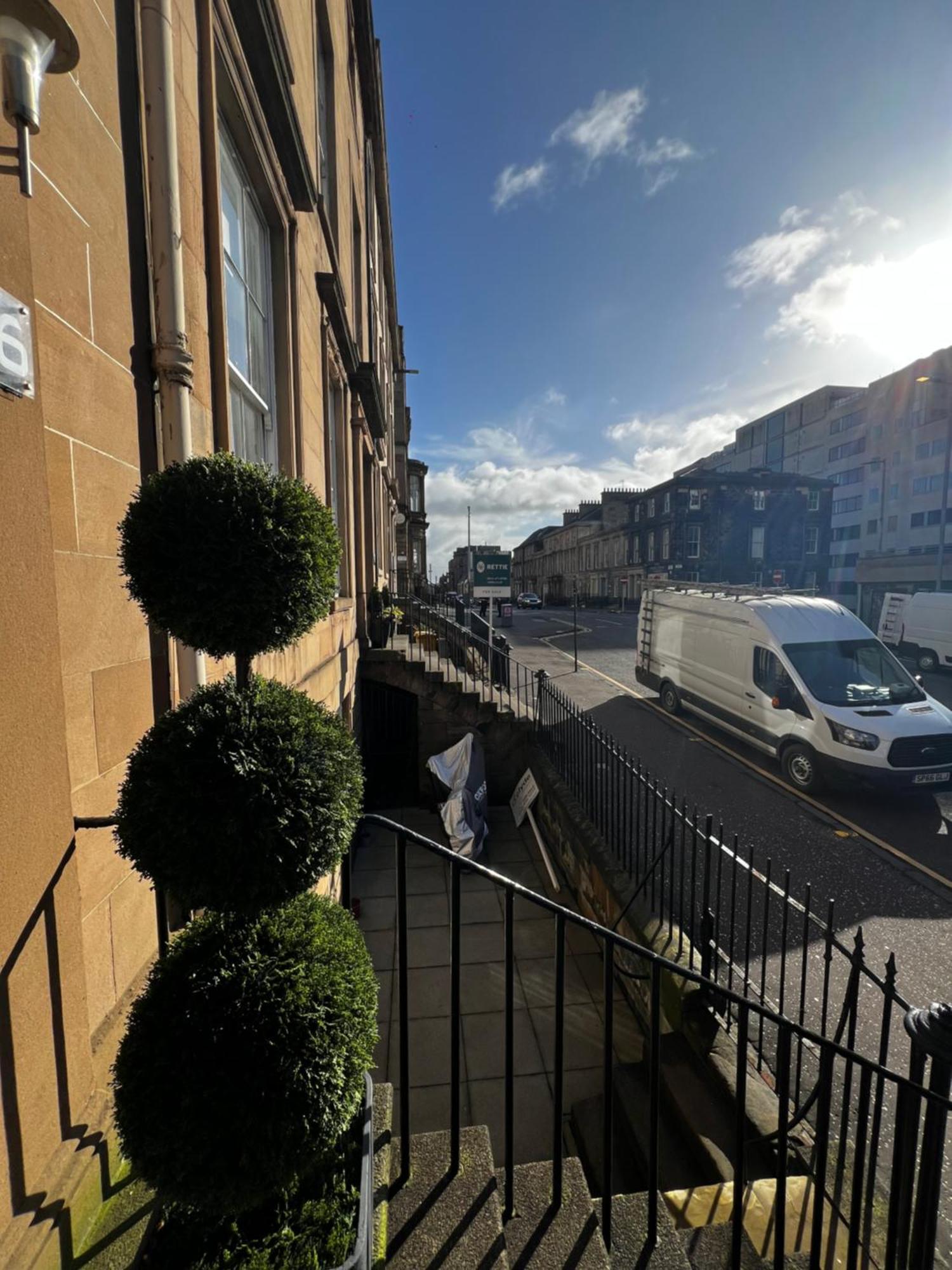 Amani Apartments - Glasgow City Centre Bagian luar foto