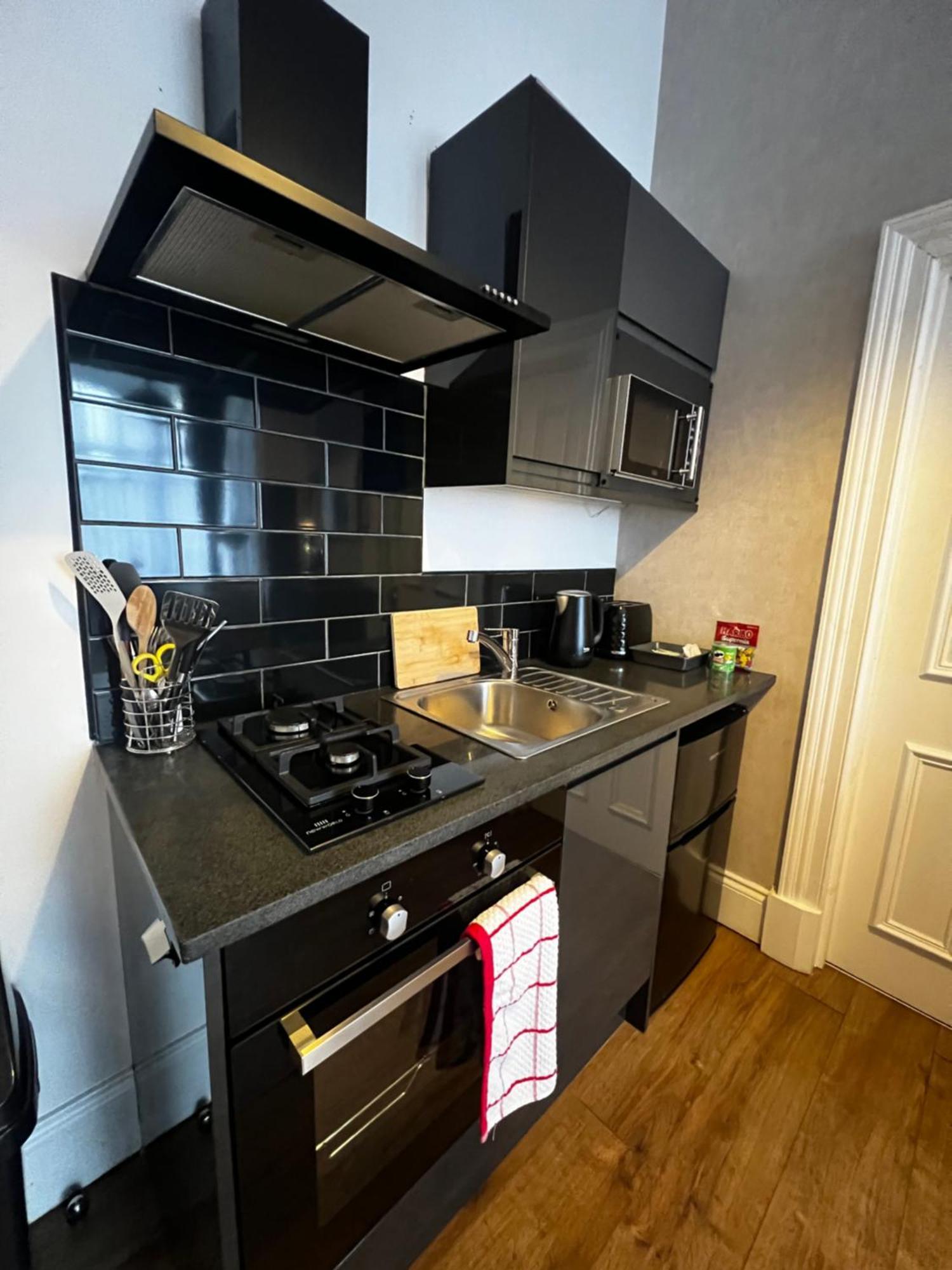 Amani Apartments - Glasgow City Centre Bagian luar foto
