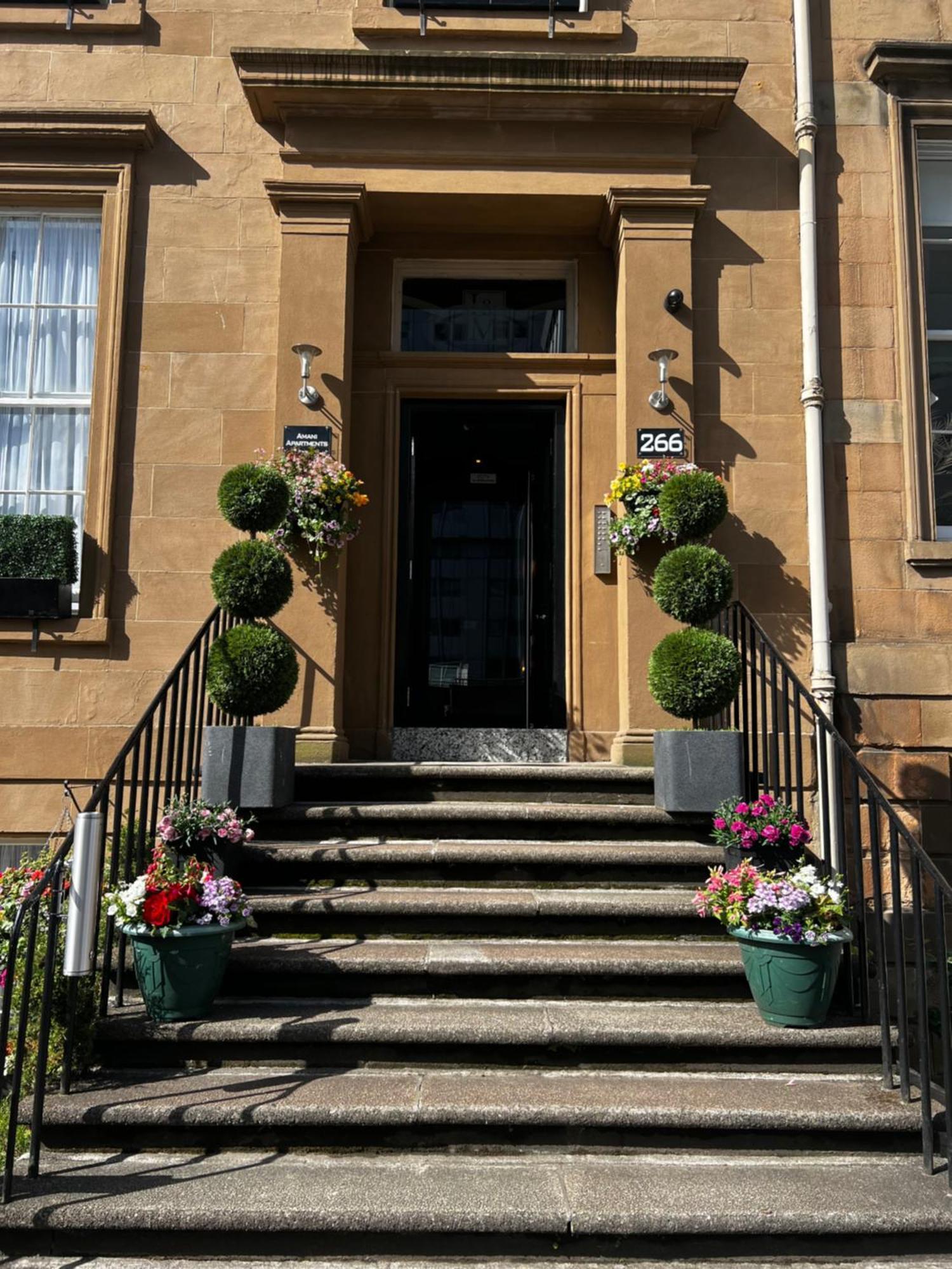 Amani Apartments - Glasgow City Centre Bagian luar foto
