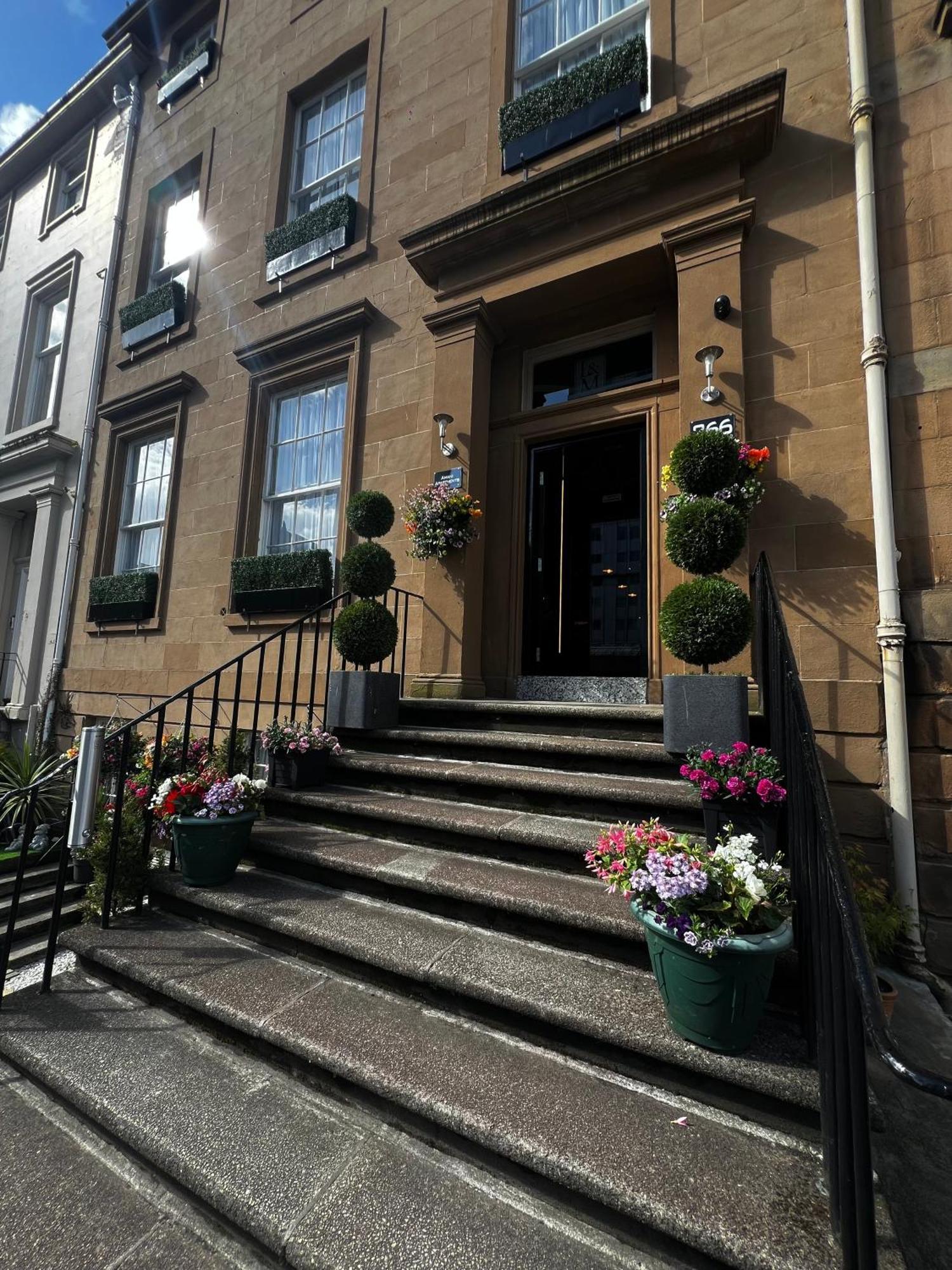 Amani Apartments - Glasgow City Centre Bagian luar foto