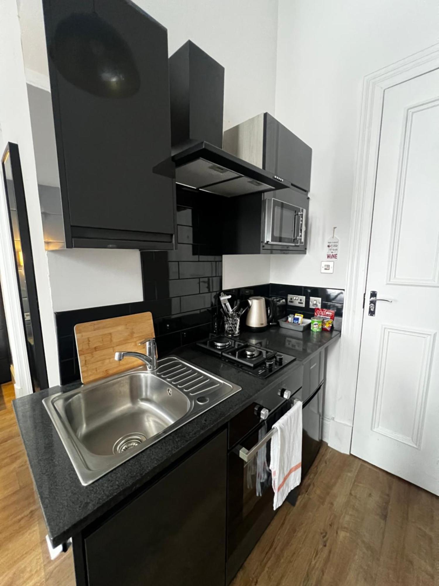 Amani Apartments - Glasgow City Centre Bagian luar foto